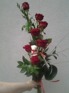 Bukiet z róż z misiem